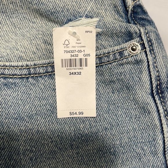 Old navy men’s jeans - Picture 3 of 5